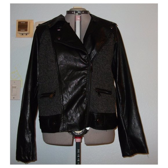 Triple Star Size XL Black Buckle Moto Jacket - Picture 5 of 16
